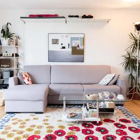 Apartment Bright 15min From The Arc De Triomphe